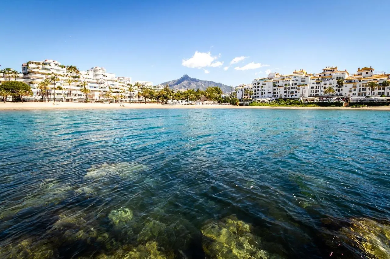 Marbella Banus Suites - Banus Playa Rocio Beach Access Complex Apartment
